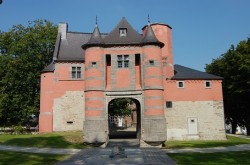 Château de Trazegnies -01